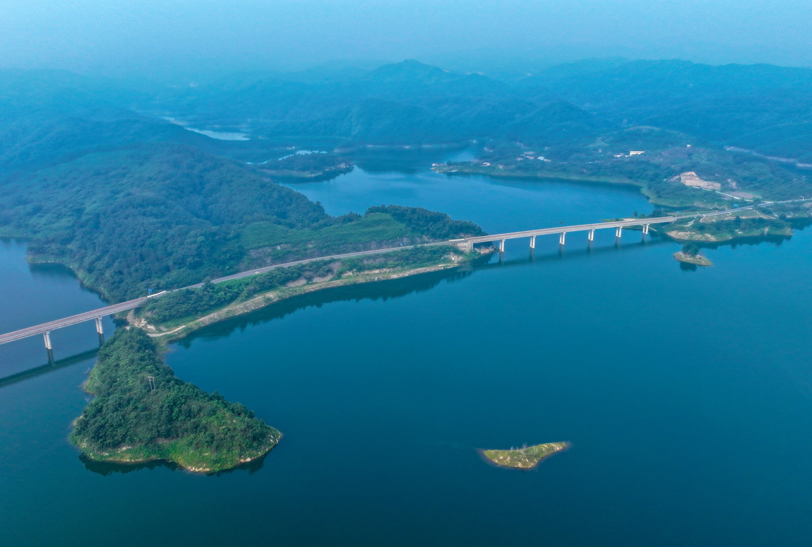 南水北調中線工程水源地丹江口水庫（（湖北日報全媒記者田悅 通訊員張斌 攝））